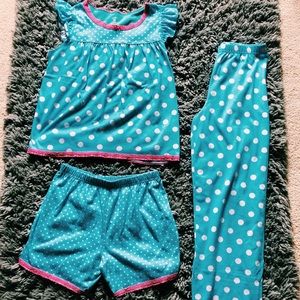 Carter’s Girls Sleep Set
